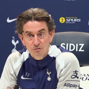 欧洲杯直播下载-对维拉时伤退！弗兰克确认：里沙利松腿筋受伤，将缺席长达7周